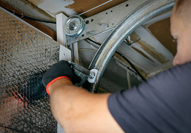 Affordable Garage Door Panel Replacement solutions in Garden City Park, NY